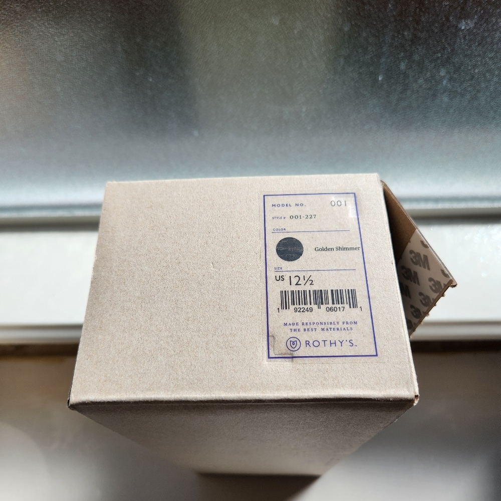 NIB Rothy's Golden Shimmer - Picture 2 of 7